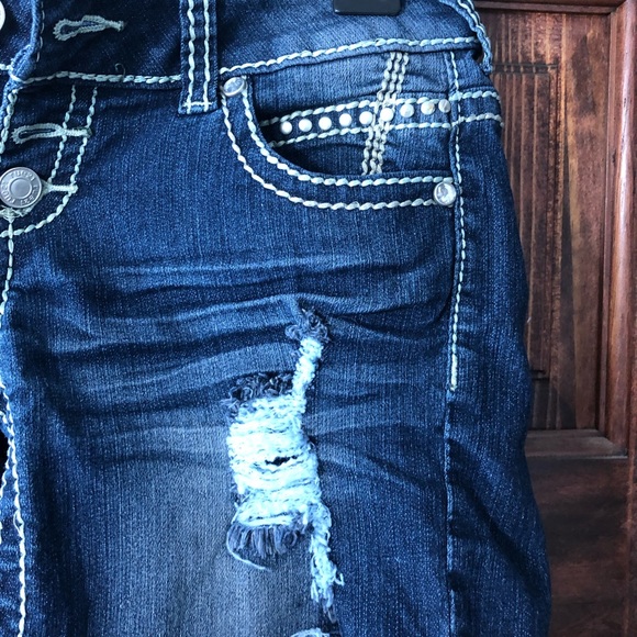 ⚜️RUE21 MIDI SHORTS⚜️ - Picture 2 of 5